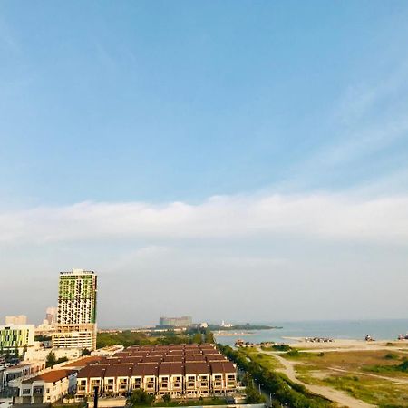 Atlantis Apple Home Melaka Townarea Eksteriør billede