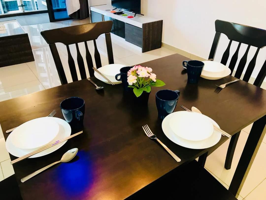 Atlantis Apple Home Melaka Townarea Eksteriør billede